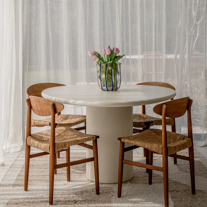 Ovaler Esstisch im Mortex-Look – Reef – 140 cm – Microskin