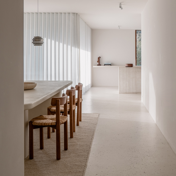Chaise de salle à manger Arlo - Noyer - Assise tissée couleur naturelle