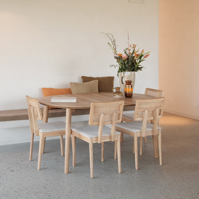 Spisebord Foster - Udtrækkeligt - Rundt/ovalt - Eg - 120/200 cm